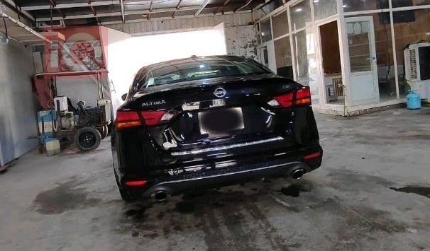 نيسان ألتيما